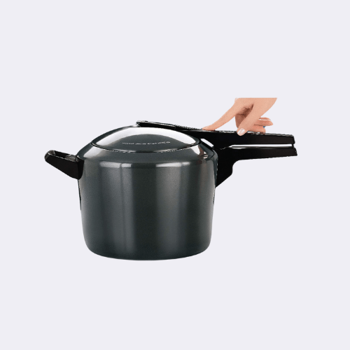 Hawkins 6 litre pressure cooker Futura